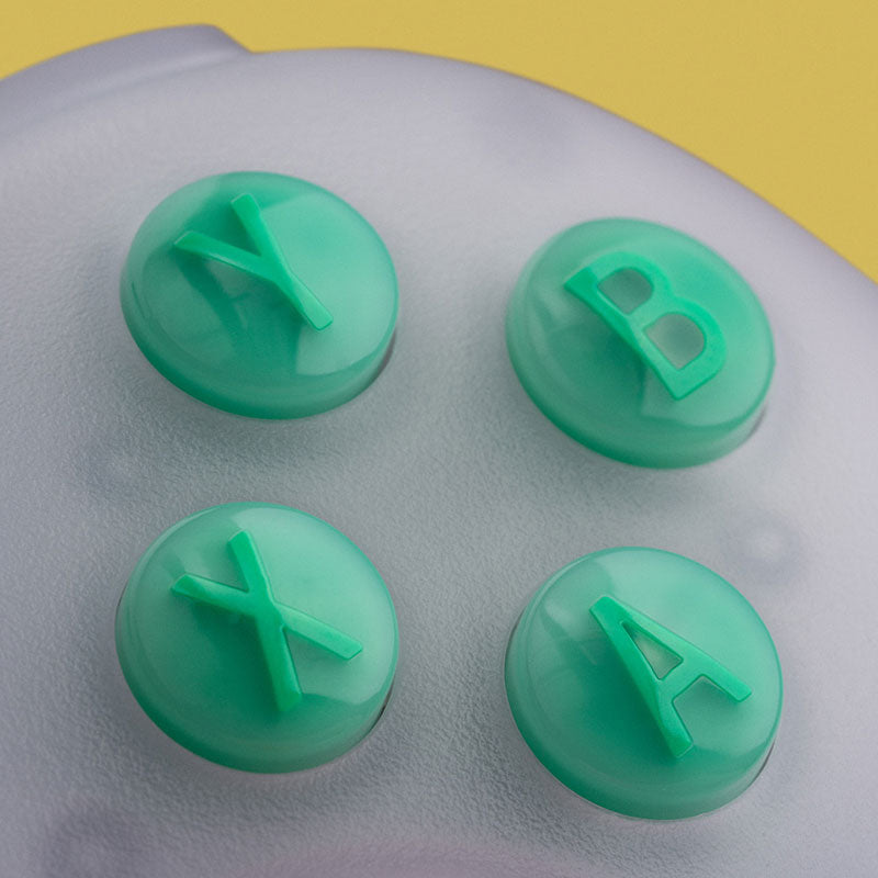 8BitDo Ultimate Mini Wired Controller for Xbox image 13
